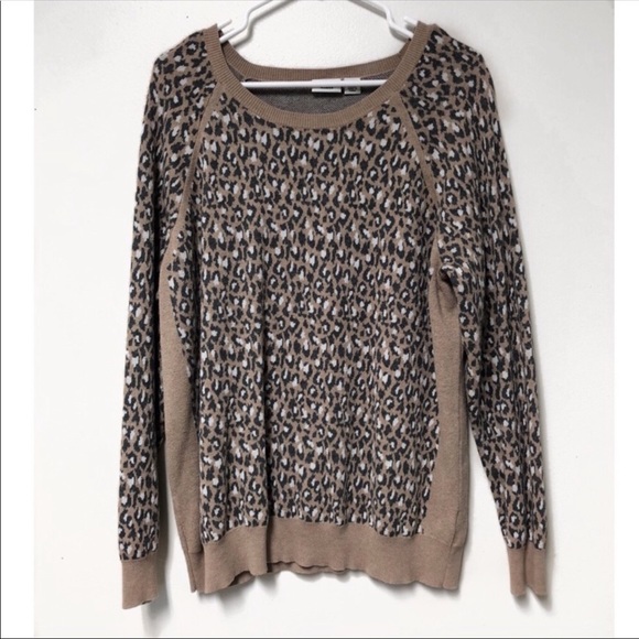 Cato Cheetah Print Sweater Size 18/20W - Picture 1 of 3